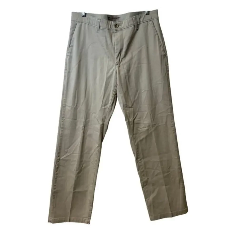 Lee Custom Fit Straight Fit Men's‎ Khaki Pants 33x32 EUC Preppy Classic Basic